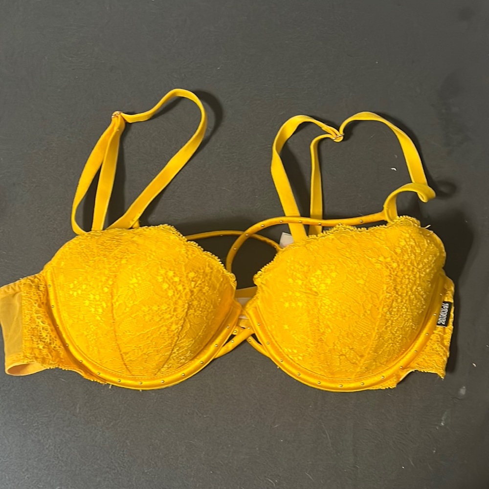 Pink push up bra